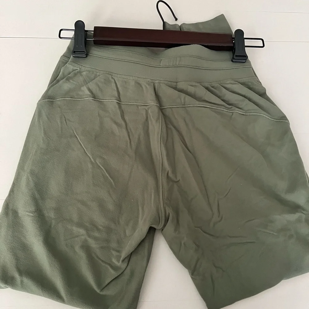 🌱🍃Ready to Rulu Lululemon pants - Picture 4 of 8